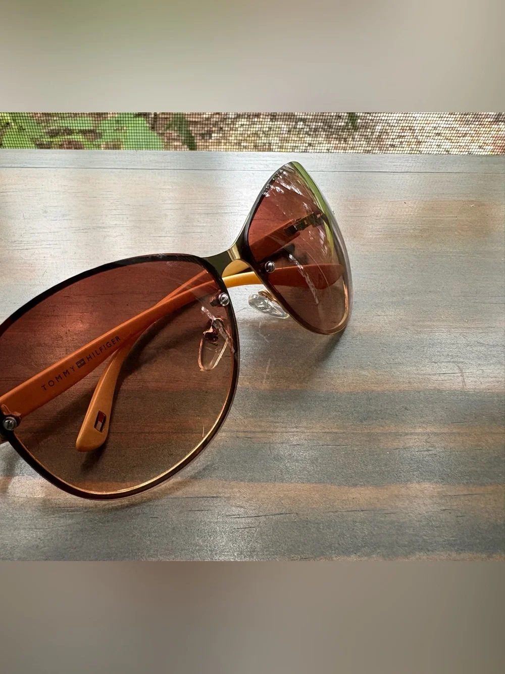 Tommy Hilfiger sunglasses • amber lens